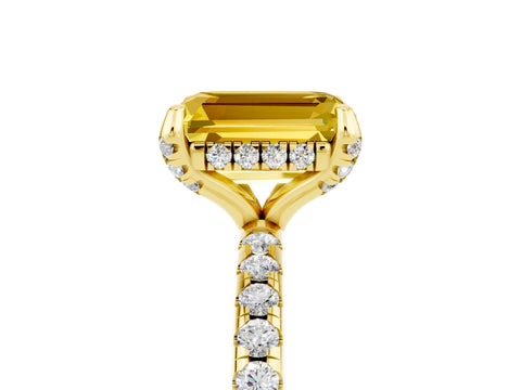Yellow gold Emerald Cut Diamond Solitaire Ring with Four-Prong Setting and Pavé Band_5