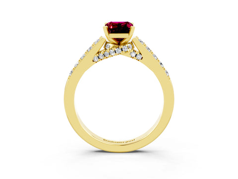 Yellow gold Emerald Cut Diamond Solitaire Ring with Pavé Band and Prong Setting_3
