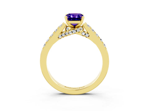 Yellow gold Emerald Cut Diamond Solitaire Ring with Pavé Band and Prong Setting_3