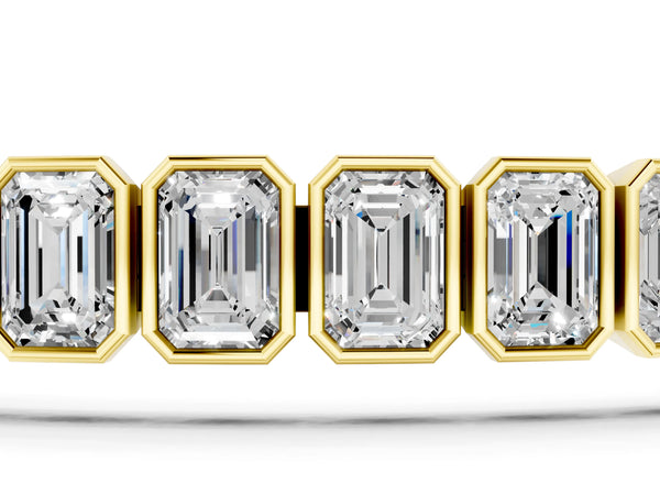 Yellow gold Emerald Cut Diamond Tennis Bracelet with Bezel Setting