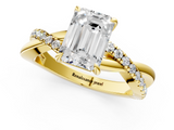 Yellow gold Emerald Cut Diamond Twisted Band with Pavé Setting and Four-Prong Setting_31
