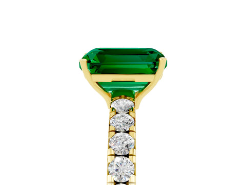 Yellow gold Emerald Cut Emerald Pavé Solitaire Engagement Ring with Four-Prong Setting_17