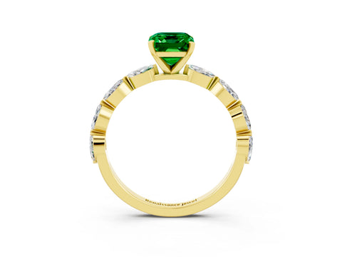 Yellow gold Emerald Cut Emerald Ring with Marquise Side Stones and Prong Setting_3