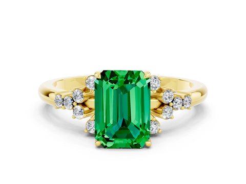 Yellow gold Emerald Cut Emerald Ring with Side Stones and Four-Prong Setting_36