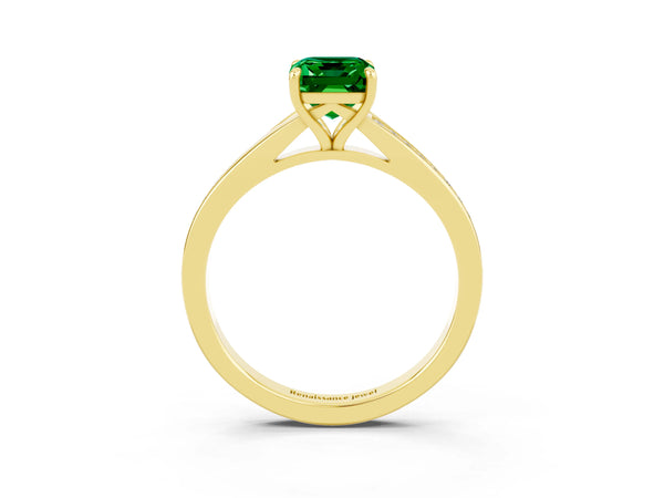 Yellow gold Emerald Cut Emerald Solitaire Ring with Pavé Band and Prong Setting