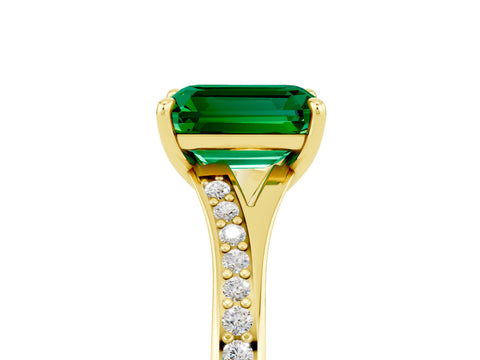 Yellow gold Emerald Cut Emerald Solitaire Ring with Pavé Band and Prong Setting_5