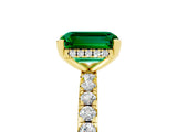 Yellow gold Emerald Cut Emerald Solitaire Ring with Round  Pavé Band and Four-Prong Setting_41