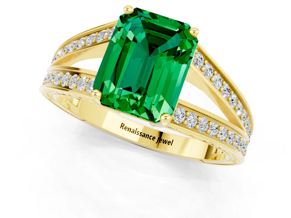 Yellow gold Emerald Cut Emerald Split Shank Ring with Pavé Band and Four-Prong Setting