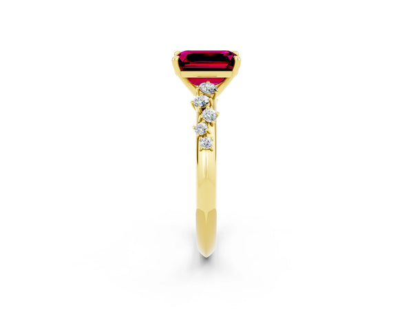 Yellow gold Emerald Cut Garnet Cluster Side Stone Solitaire Ring with Prong Setting