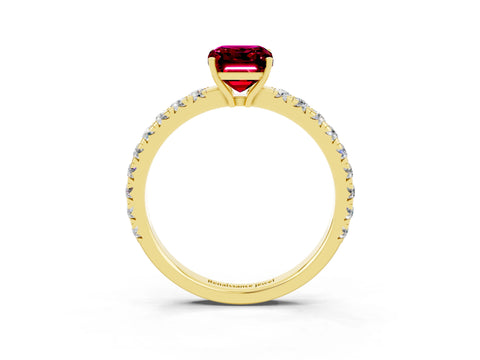 Yellow gold Emerald Cut Garnet Pavé Solitaire Engagement Ring with Four-Prong Setting_15