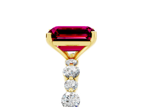 Yellow gold Emerald Cut Garnet Prong Set Engagement Ring with Pavé Band_5
