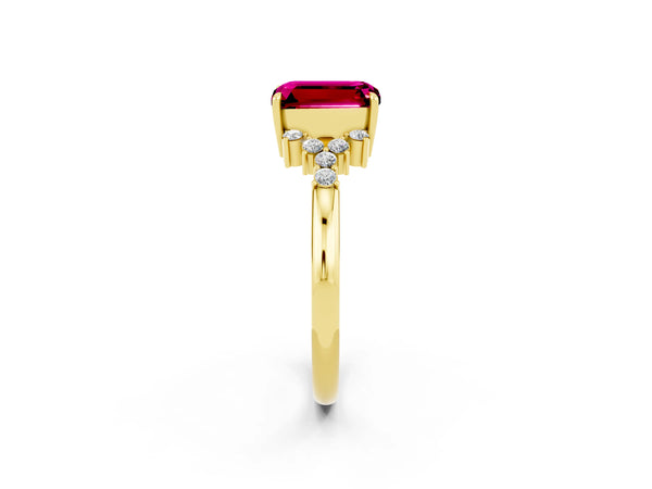 Yellow gold Emerald Cut Garnet Ring with Side Stones and Four-Prong Setting