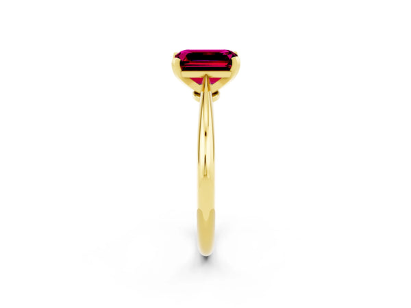 Yellow gold Emerald Cut Garnet Solitaire Engagement Ring with Classic Band and Four-Prong Setting
