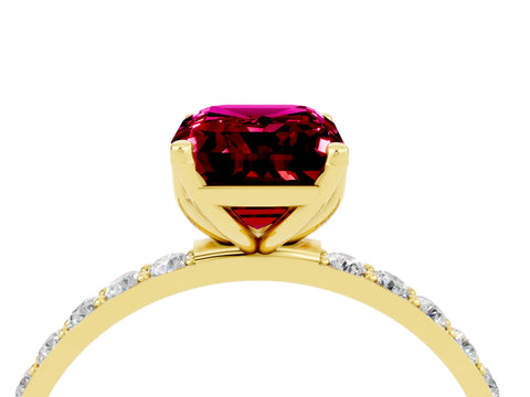Yellow gold Emerald Cut Garnet Solitaire Engagement Ring with Pavé Band and Prong Setting_4
