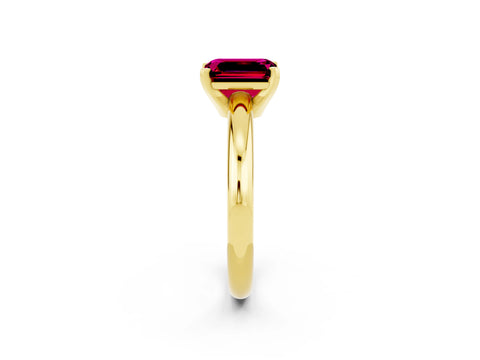 Yellow gold Emerald Cut Garnet Solitaire Engagement Ring with Round Band and Four-Prong Setting_2
