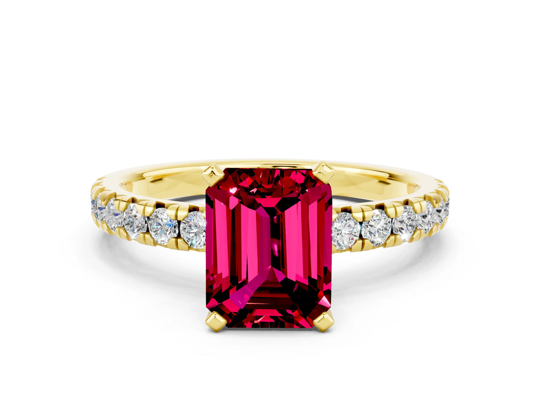 Yellow gold Emerald Cut Garnet Solitaire Pavé Engagement Ring with Round Band and Prong Setting_60