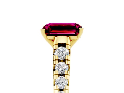 Yellow gold Emerald Cut Garnet Solitaire Ring with Cathedral Setting and Pavé Band_5