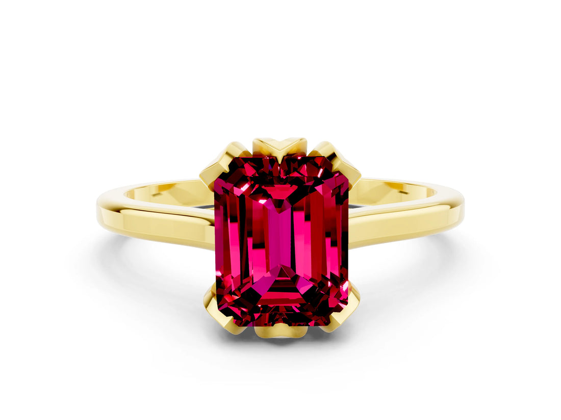 Yellow gold Emerald Cut Garnet Solitaire Ring with Flower Prong Setting and Classic Band_12