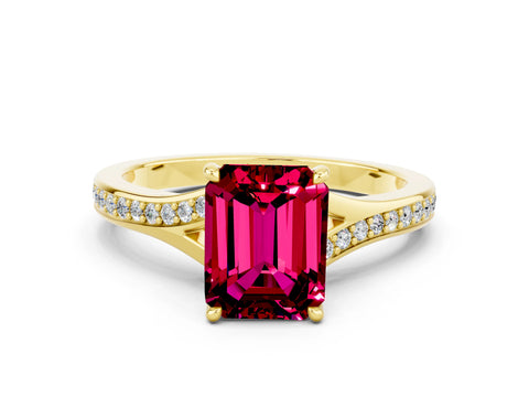 Yellow gold Emerald Cut Garnet Solitaire Ring with Pavé Band and Prong Setting_36