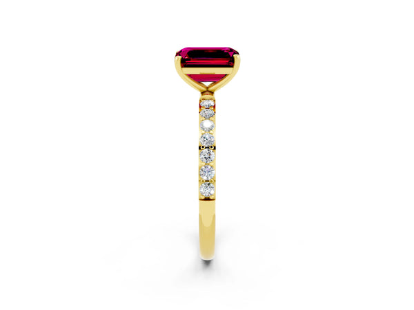 Yellow gold Emerald Cut Garnet Solitaire Ring with Round  Pavé Band and Prong Setting