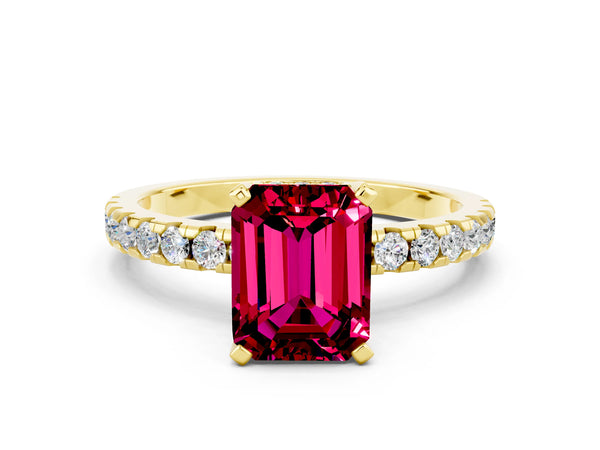 Yellow gold Emerald Cut Garnet Solitaire Ring with Round  Pavé Band and Four-Prong Setting