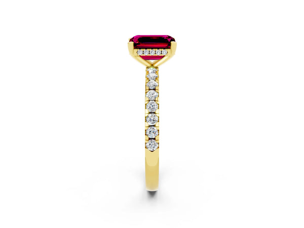 Yellow gold Emerald Cut Garnet Solitaire Ring with Round  Pavé Band and Four-Prong Setting