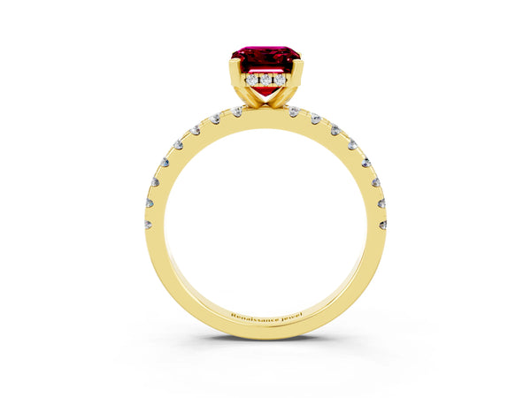 Yellow gold Emerald Cut Garnet Solitaire Ring with Round  Pavé Band and Four-Prong Setting