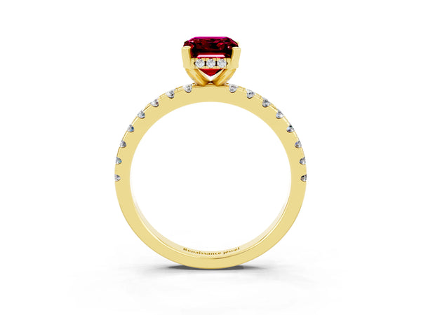 Yellow gold Emerald Cut Garnet Solitaire Ring with Round Pavé Band and Four-Prong Setting