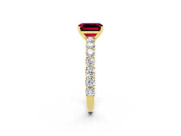 Yellow gold Emerald Cut Garnet Solitaire Ring with Shared Prong Pavé Band and Four-Prong Setting