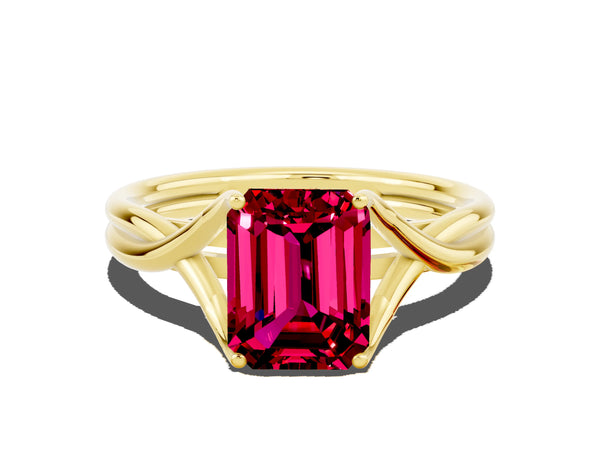 Yellow gold Emerald Cut Garnet Solitaire Twist Band Prong Setting Ring