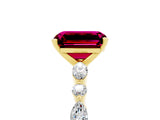 Yellow gold Emerald Cut Garnet Solitaire with Side Stones on a Pavé Band and Four-Prong Setting_5