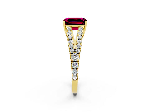 Yellow gold Emerald Cut Garnet Split Shank Pavé Engagement Ring with Four-Prong Setting_14