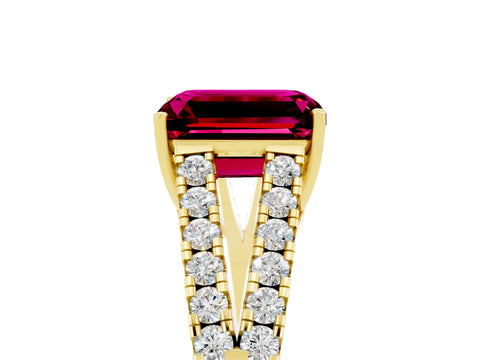 Yellow gold Emerald Cut Garnet Split Shank Pavé Engagement Ring with Four-Prong Setting_17