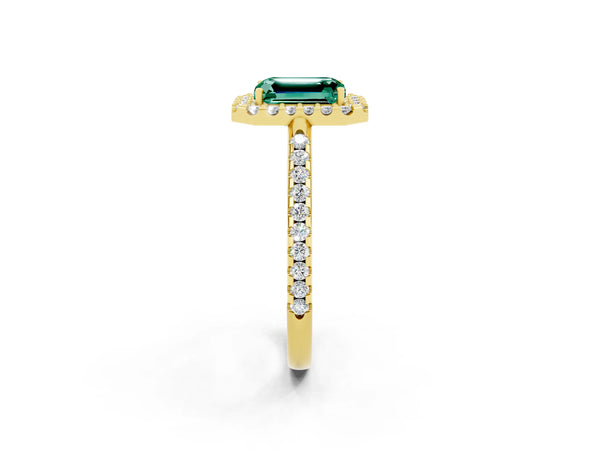 Yellow gold Emerald Cut Green Sapphire Pavé Halo Ring with Four-Prong Setting
