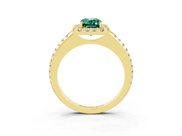 Yellow gold Emerald Cut Green Sapphire Pavé Halo Ring with Four-Prong Setting