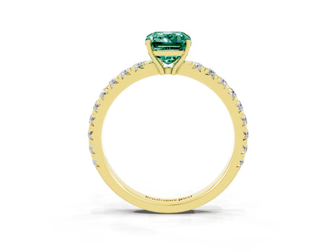Yellow gold Emerald Cut Green Sapphire Pavé Solitaire Engagement Ring with Four-Prong Setting_15