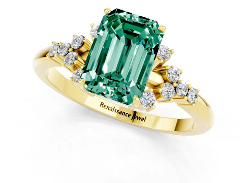 Yellow gold Emerald Cut Green Sapphire Ring with Side Stones and Four-Prong Setting_37
