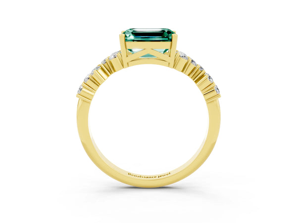 Yellow gold Emerald Cut Green Sapphire Scattered Round Accent Ring with Prong Setting