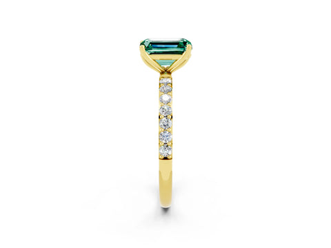 Yellow gold Emerald Cut Green Sapphire Solitaire Engagement Ring with Pavé Band and Prong Setting_2