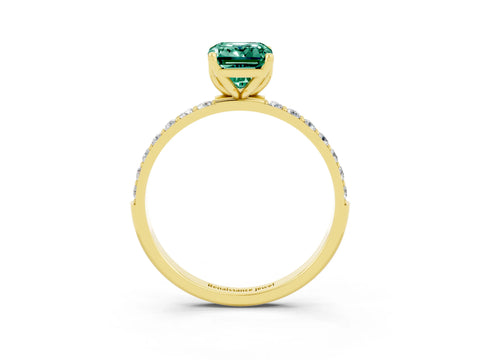 Yellow gold Emerald Cut Green Sapphire Solitaire Engagement Ring with Pavé Band and Prong Setting_3