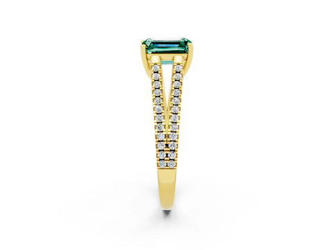 Yellow gold Emerald Cut Green Sapphire Solitaire Engagement Ring with Split Shank Pavé Band_2