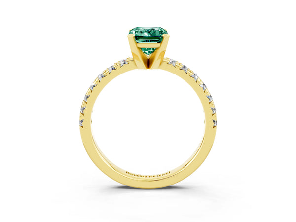 Yellow gold Emerald Cut Green Sapphire Solitaire Pavé Engagement Ring with Round Band and Prong Setting