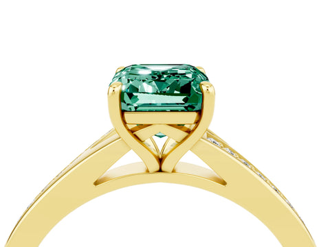 Yellow gold Emerald Cut Green Sapphire Solitaire Ring with Pavé Band and Prong Setting_4