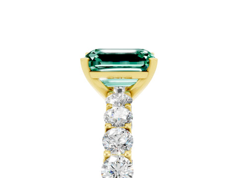 Yellow gold Emerald Cut Green Sapphire Solitaire Ring with Shared Prong Pavé Band and Four-Prong Setting_5