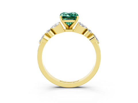 Yellow gold Emerald Cut Green Sapphire Solitaire Ring with Side Stones and Four-Prong Setting_15