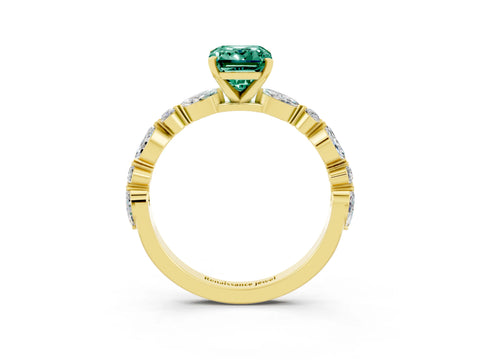 Yellow gold Emerald Cut Green Sapphire Solitaire with Side Stones on a Pavé Band and Four-Prong Setting_3