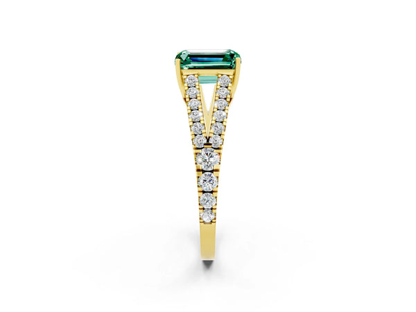 Yellow gold Emerald Cut Green Sapphire Split Shank Pavé Engagement Ring with Four-Prong Setting
