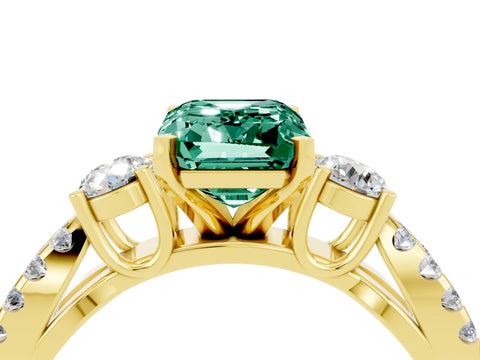Yellow gold Emerald Cut Green Sapphire Three-Stone Ring with Pavé Split Shank and Four-Prong Setting_4