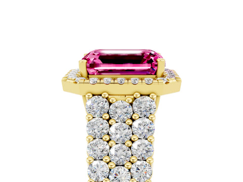 Yellow gold Emerald Cut Halo Pavé Diamond Engagement Ring with Split Shank and Four-Prong Setting_5