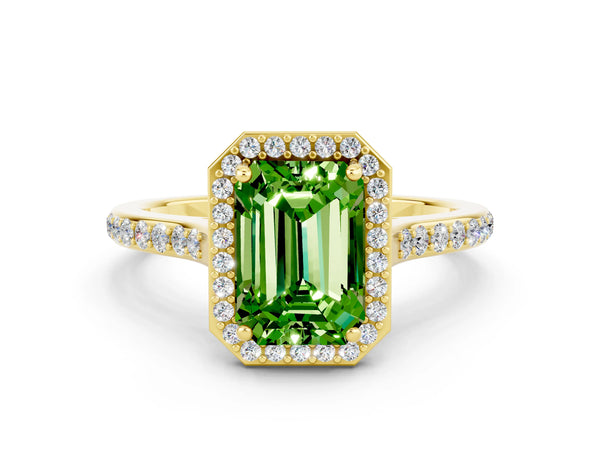 Yellow gold Emerald Cut Halo Round Diamond Pavé Band with Four-Prong Setting